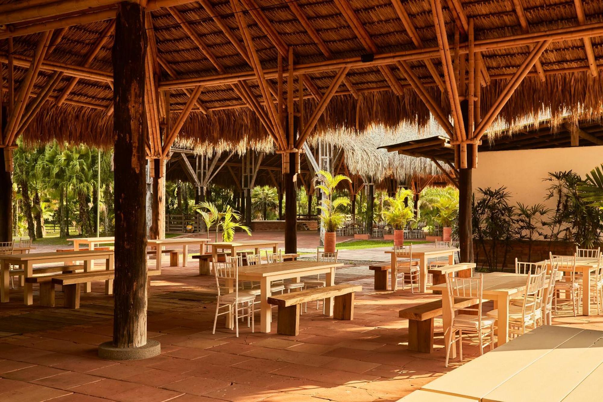 Hotel Reserva De Piedemonte บิยาบิเซนซิโอ ภายนอก รูปภาพ